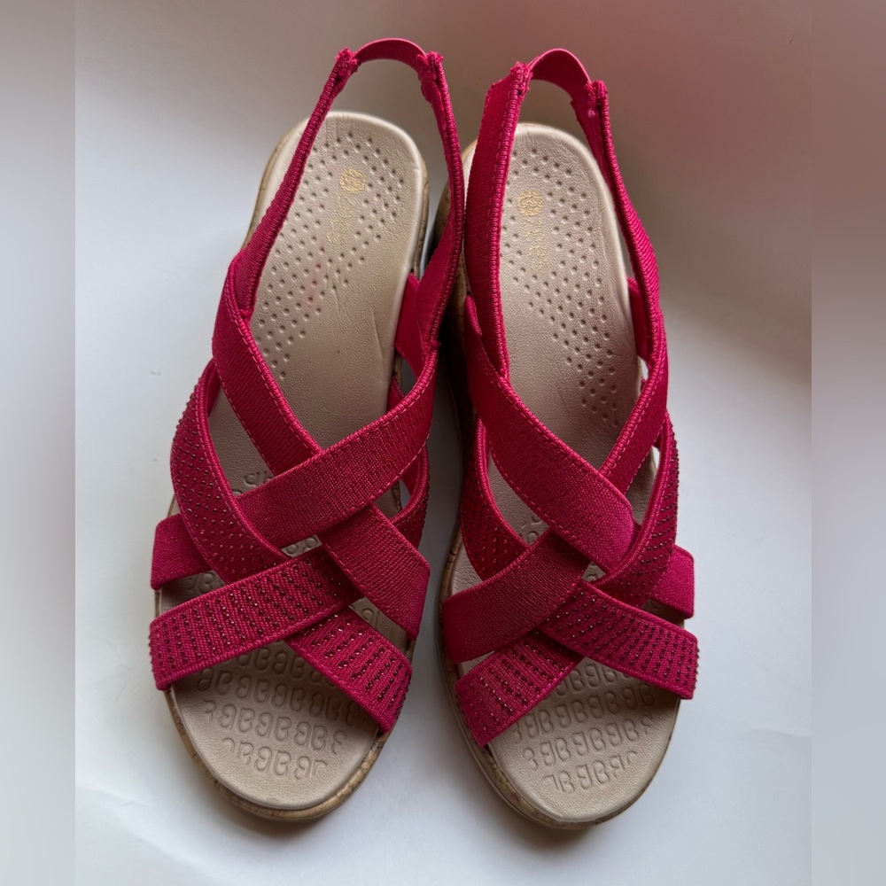 Bzees Pink Comfort Sandals Criss-Cross Design